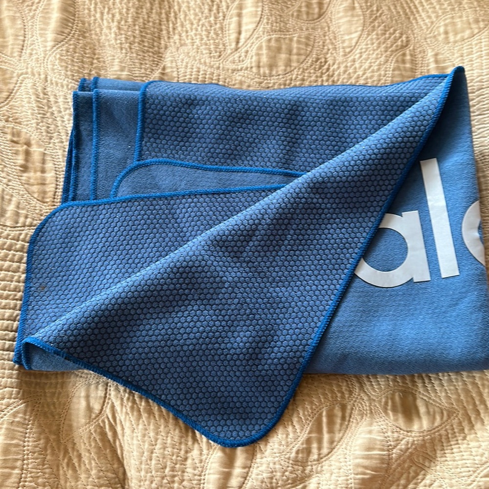 COPY - COPY - Yoga towel